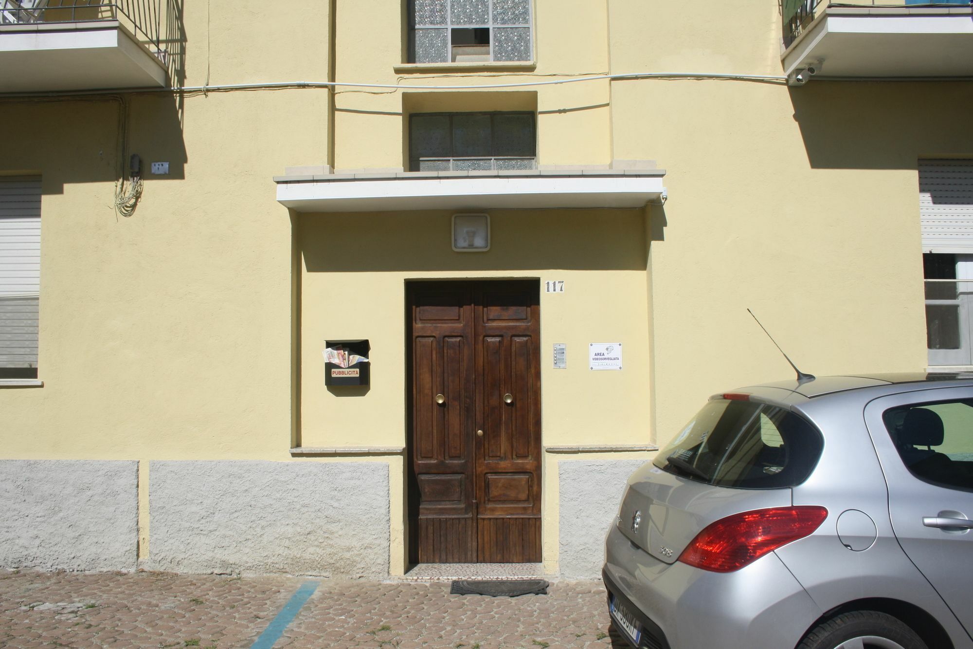 Barnet House Lamezia Apartment ลาเมเซ แตร์เม ภายนอก รูปภาพ